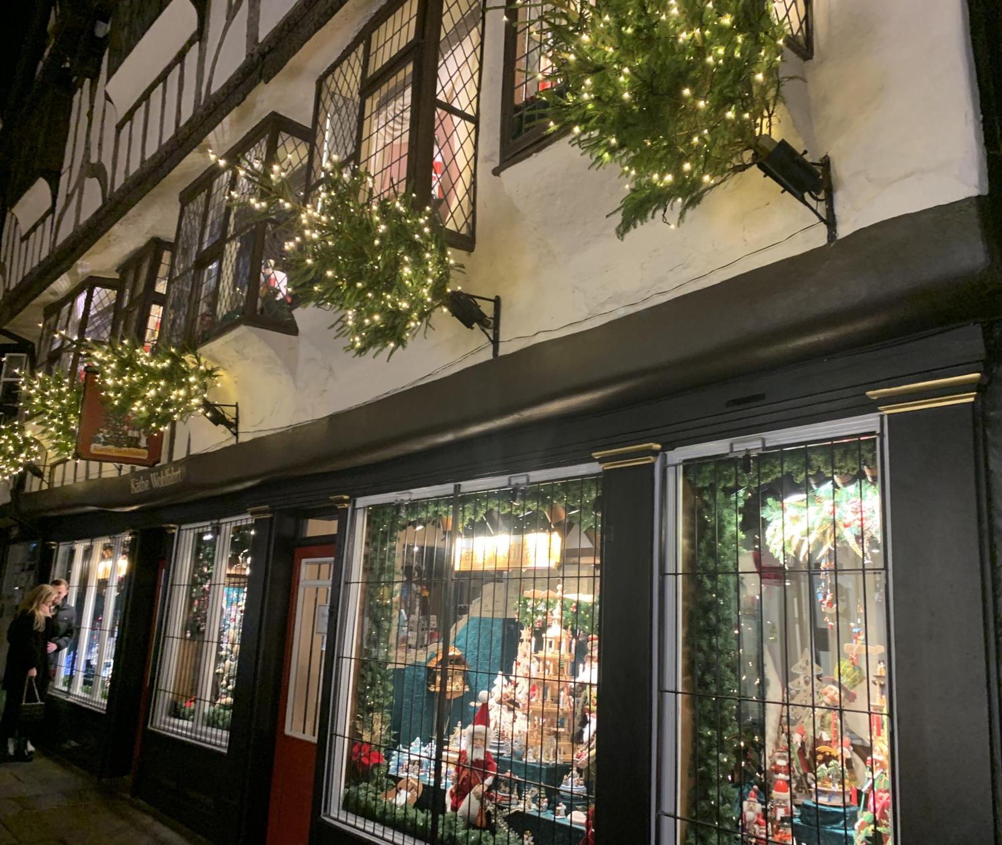 Betty'S Minster View - 6 Twins Or 3 Superkings -Central With Free Parking York Eksteriør bilde